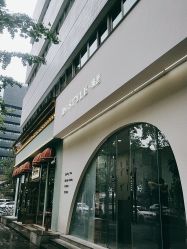 -东秀护肤造型
