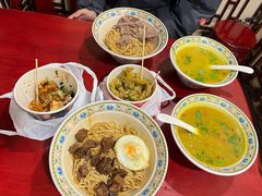 -金杨拉面王小吃面馆·牛三宝面·红烧牛肉粉