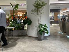 -M Stand(宁波万象城店)