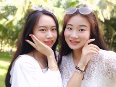 -万绿园