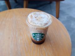 -星巴克臻选(成都环球乐天店)