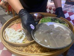 -赵美丽·重庆社区火锅·直营店(火车东站·中豪国际店)