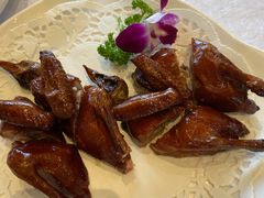 妙龄乳鸽-香山家宴