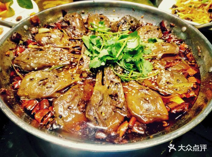 桃园养生融合餐厅干锅鸭头图片 - 第1张