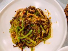 鱼香肉丝-新川办餐厅