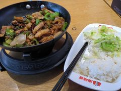 -南城香·饭香串香馄饨香(花园北路店)
