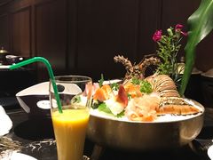 -半岛翡丽海鲜自助餐厅(观风亭店)