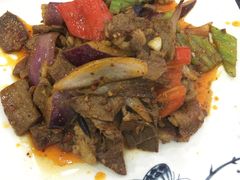 -撒拉人家.酸菜牦牛肉火锅