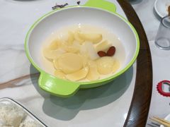 -一口猪海鲜浑锅·东北家常菜