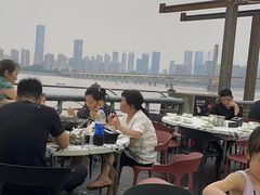 -岩江龙虾