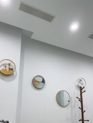 -苗医生专业祛痘·皮肤管理