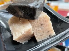 墨鱼滑-丽江庭院·云南野生菌·海鲜火锅(鼓楼四合院店)