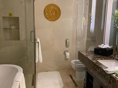 -青岛海尔洲际酒店