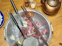 -娜仁图雅蒙古美食村(33小镇店)