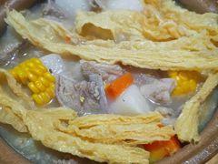 -威邵鸡煲(西华路总店)