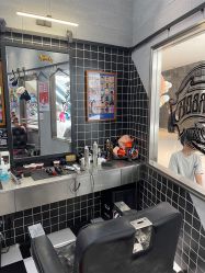 -Devilhands Barbershop男士理容店