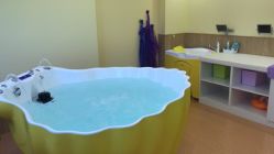 -爱乐婴童水育早教中心·儿童游泳中心(田园商业广场店)