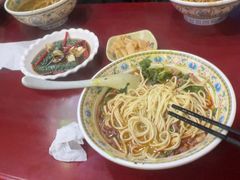 -金杨拉面王小吃面馆·牛三宝面·红烧牛肉粉