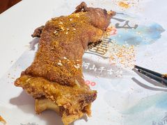 -魏铭鱼头捞饭(晋阳路店)