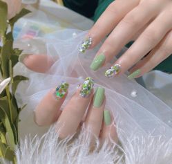 -兔猫ToMoreNails美甲美睫