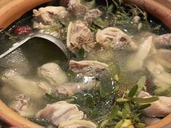 石橄榄炖鸡-洪大厨鸡煲(福田店)