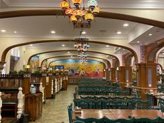 大堂-清真·玛丽亚新疆菜主题餐厅(浙江中路店)