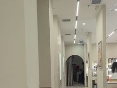 -HIMO海马体照相馆(上海华润CP静安店)