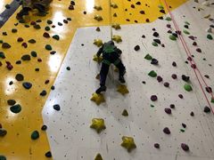 -问山MountQuest攀岩馆