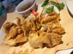 -大头虾越式风味餐厅(光明广场店)