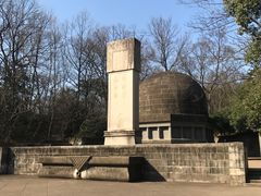 -廖仲恺何香凝墓