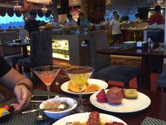 -荣誉国际酒店-云顶旋转餐厅