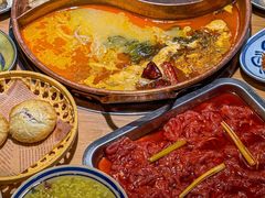 -洱火云南酸菜牛肉火锅(石景山当代商城店)