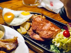 肉酪配煎蛋-申德勒加油站餐厅(三里屯北小街店)