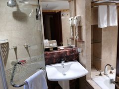 -锦州元都大酒店(凌河古塔夜市店)