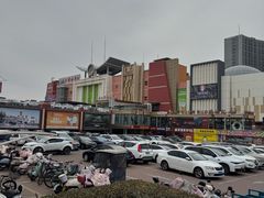 -新华百货CC Park购物广场