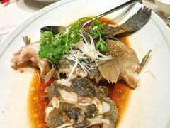 -品悦酒店(三林古镇店)