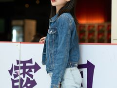 -陈露国际冰上中心(天津嘉里汇店)