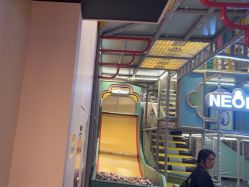 -奈尔宝·国风主题儿童乐园·亲子餐厅(豫园商城店)