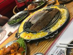 -青瓦炭韩潮烤肉(花园道店)