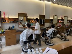 -MARTIN'S BARBER SHOP男士理发馆