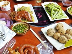 -王万妈卤猪脚(青岩交通路)