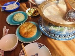 -蒙亨·手把肉·蒙古包文化主题餐厅(天恒广场店)