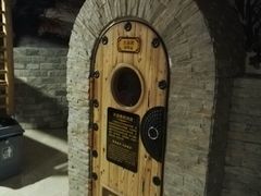 -绿岛汤泉韩式休闲会所