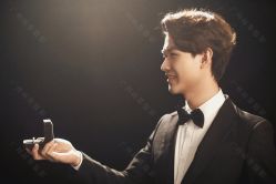 -雨墨婚纱摄影工作室