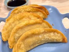 -老新隆牛肉锅贴(新街口店)