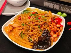 炒螺蛳粉-柳喜辣·烧烤酒局(跃进总店)