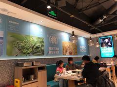 大堂-半天妖烤鱼(东方新天地店)