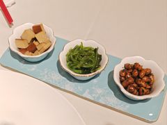 -梅龙镇酒家(南京西路总店)