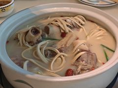 -张家砂锅(桐乡濮院宏苑路店)