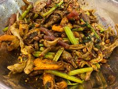 -嘎嘎鸭下巴·爆辣干锅(明教寺店)